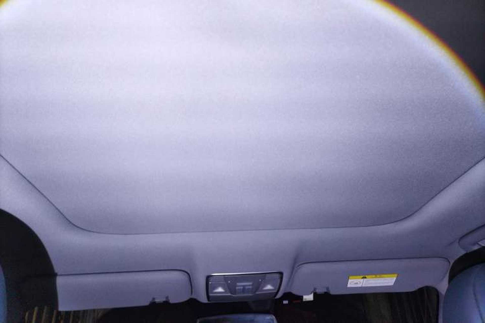 Used CHANGAN CS95 2023 2.0T Two-Wheel Drive Luxury PLUS Headliner