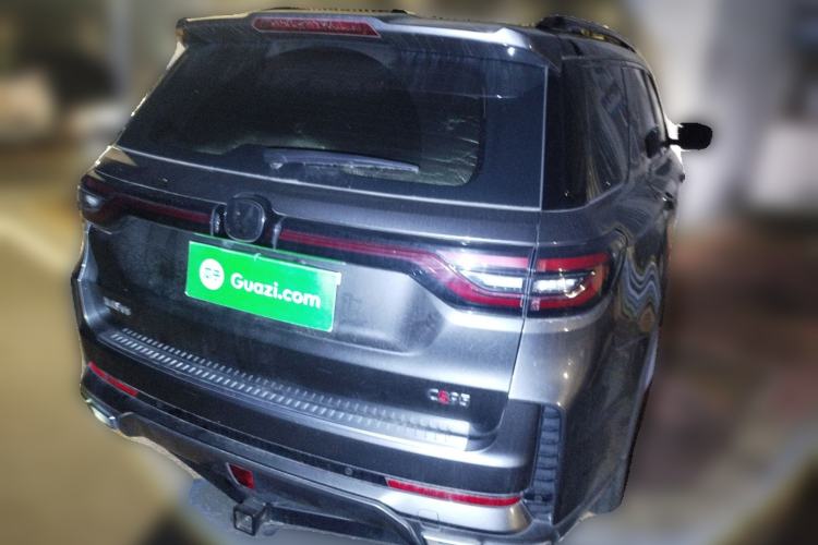Used CHANGAN CS95 2023 2.0T Two-Wheel Drive Luxury PLUS Rear Right 45 Deg