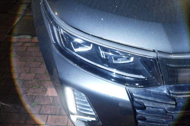 Used CHANGAN CS95 2023 2.0T Two-Wheel Drive Luxury PLUS Right Front Headlight