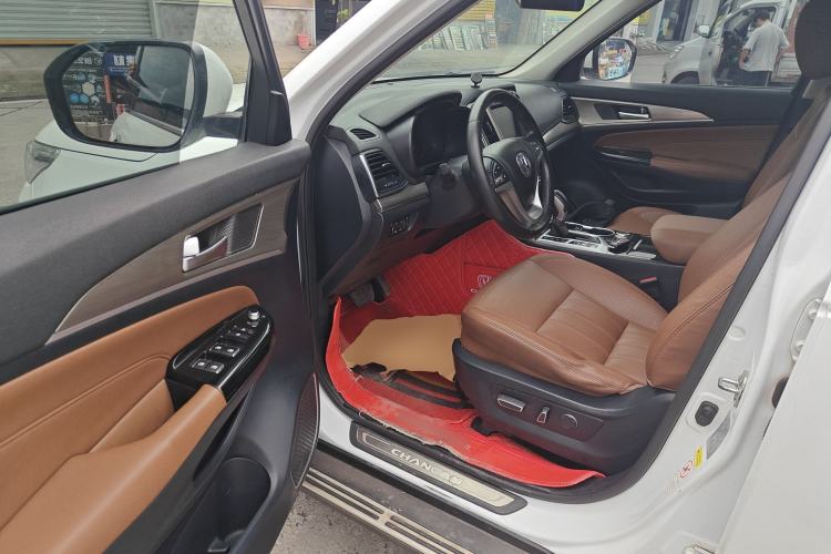 Used CHANGAN CS95 2017 2.0T Four-Wheel Drive SmartDrive Edition Driver Seat