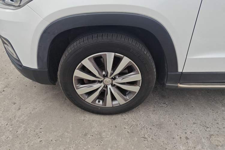 Used CHANGAN CS95 2017 2.0T Four-Wheel Drive SmartDrive Edition Left Front Wheel Hub