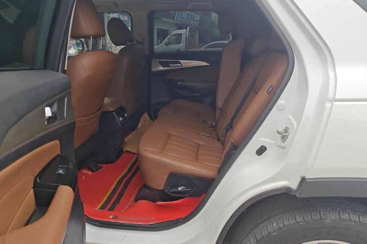Used CHANGAN CS95 2017 2.0T Four-Wheel Drive SmartDrive Edition Left Rear Seat