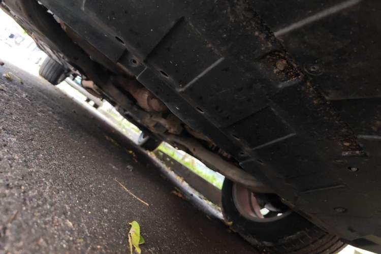 Used CHANGAN CS95 2017 2.0T Two-Wheel Drive Zhitu Edition Chassis Front