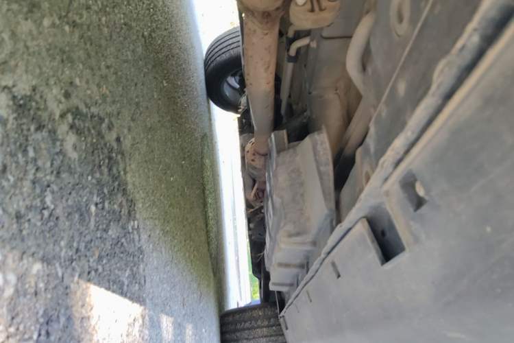Used CHANGAN CS95 2017 2.0T Two-Wheel Drive Zhitu Edition Chassis Front Right