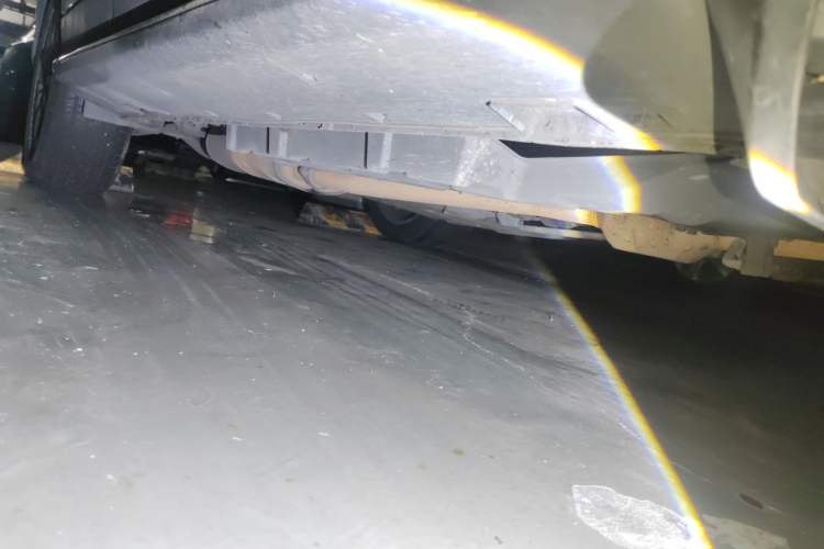 Used CHANGAN CS95 2017 2.0T Four-Wheel Drive SmartDrive Edition Chassis Front Right