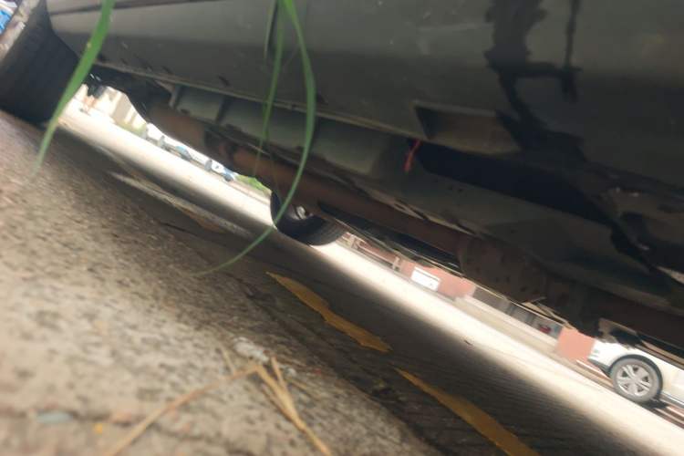 Used CHANGAN CS95 2017 2.0T Two-Wheel Drive Zhitu Edition Chassis Front Right