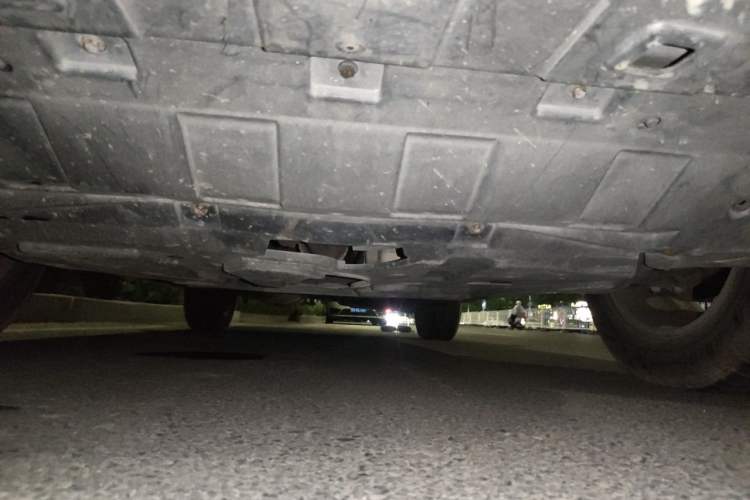 Used CHANGAN CS95 2017 2.0T Two-Wheel Drive Zhiyuan Edition Chassis Front