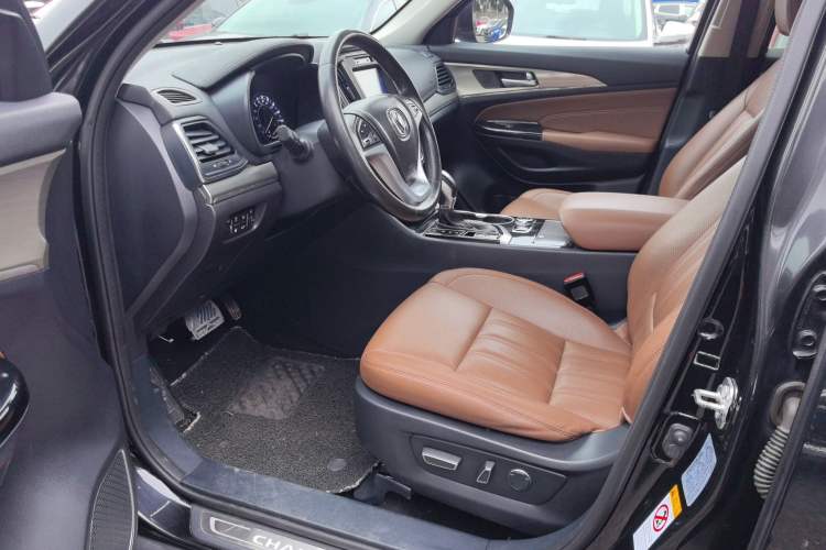 Used CHANGAN CS95 2017 2.0T Two-Wheel Drive Zhituo Edition Driver Seat