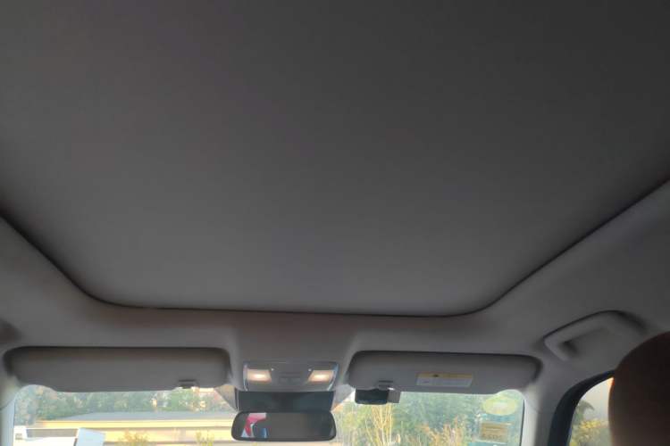Used CHANGAN CS95 2017 2.0T Two-Wheel Drive Zhitu Edition Headliner