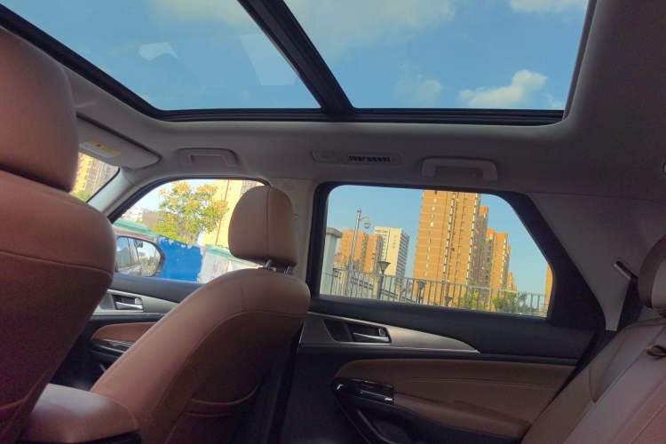 Used CHANGAN CS95 2017 2.0T Two-Wheel Drive Zhituo Edition Headliner