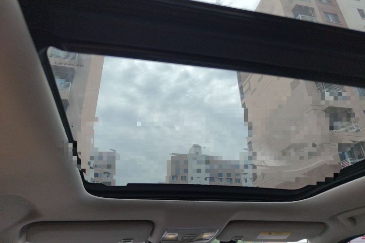 Used CHANGAN CS95 2017 2.0T Four-Wheel Drive SmartDrive Edition Headliner