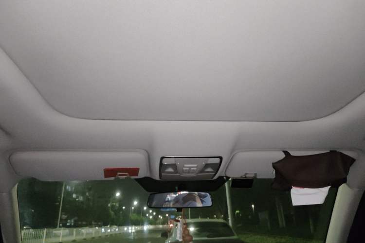 Used CHANGAN CS95 2017 2.0T Two-Wheel Drive Zhiyuan Edition Headliner