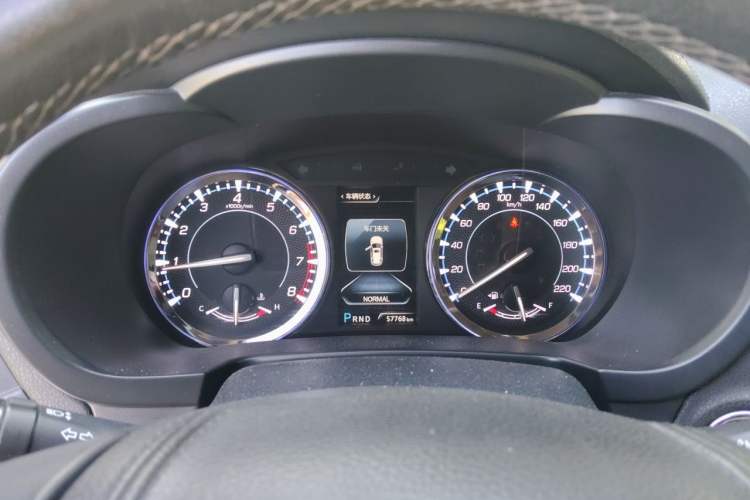 Used CHANGAN CS95 2017 2.0T Two-Wheel Drive Zhitu Edition Instrument Cluster