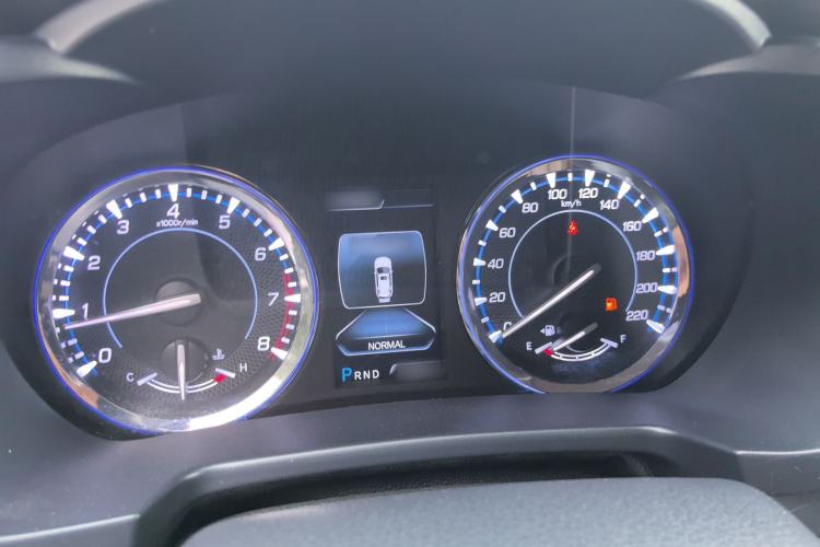 Used CHANGAN CS95 2017 2.0T Two-Wheel Drive Zhituo Edition Instrument Cluster