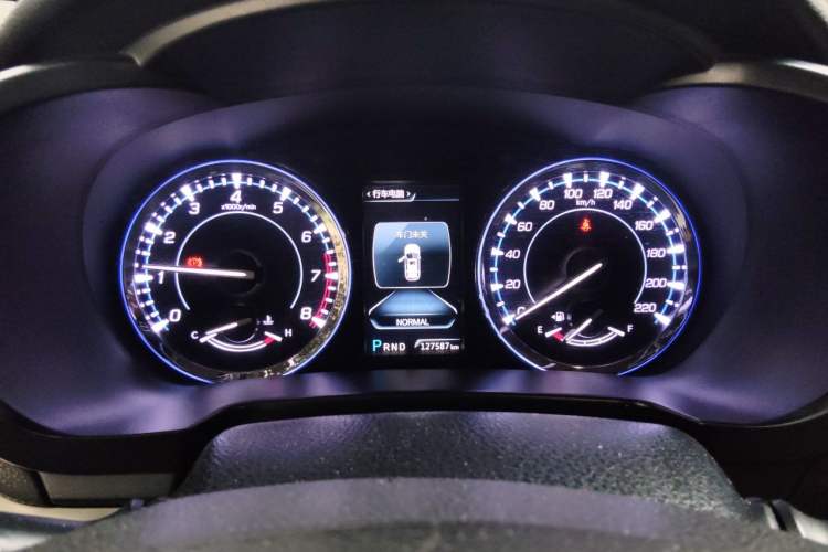 Used CHANGAN CS95 2017 2.0T Two-Wheel Drive Zhituo Edition Instrument Cluster