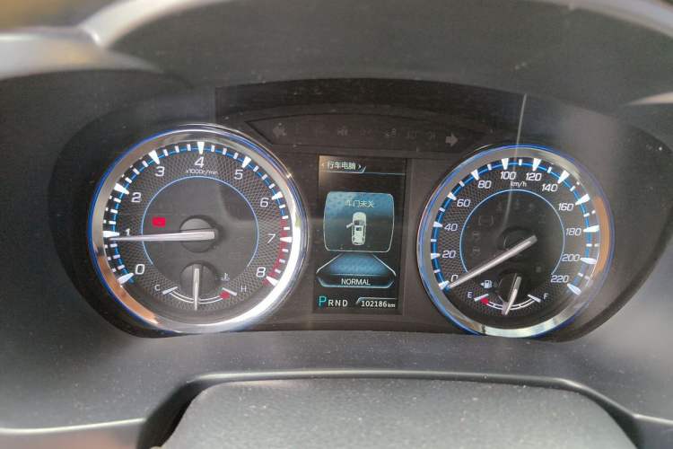Used CHANGAN CS95 2017 2.0T Four-Wheel Drive SmartDrive Edition Instrument Cluster