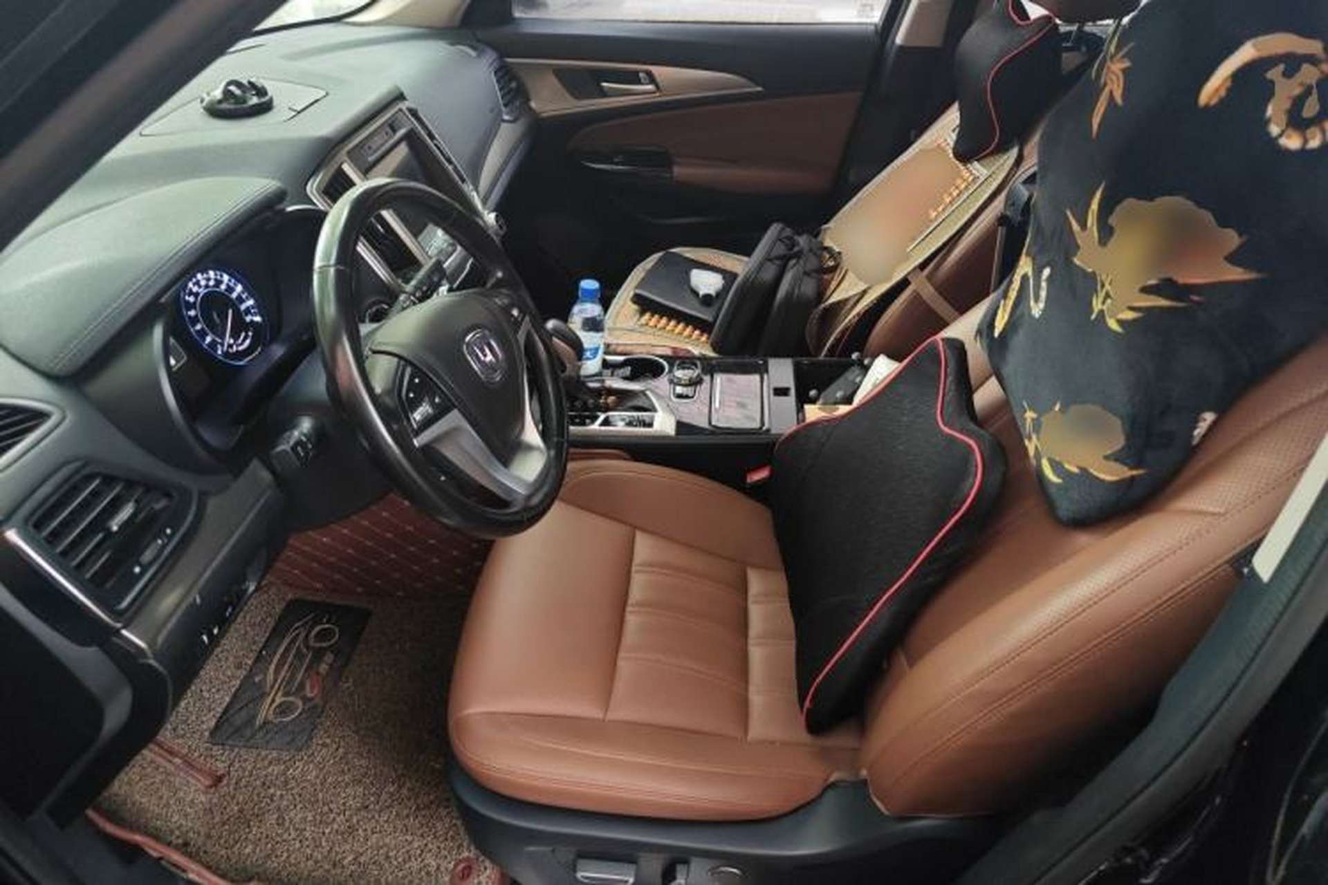 Used CHANGAN CS95 2017 2.0T Two-Wheel Drive Zhitu Edition Left Front Seat