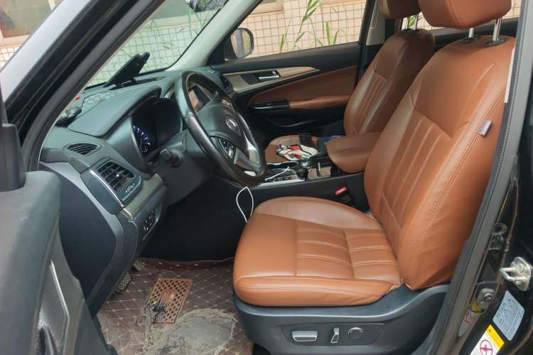 Used CHANGAN CS95 2017 2.0T Two-Wheel Drive Zhitu Edition Left Front Seat