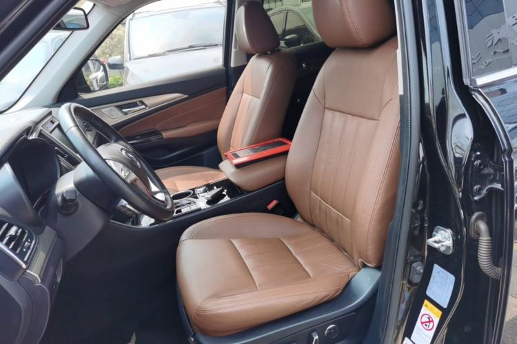 Used CHANGAN CS95 2017 2.0T Four-Wheel Drive ZhiZun Edition Left Front Seat