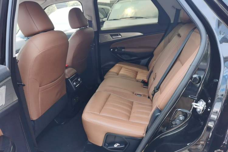 Used CHANGAN CS95 2017 2.0T Four-Wheel Drive ZhiZun Edition Left Rear Seat