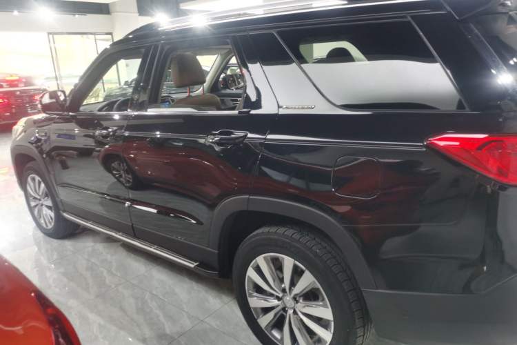 Used CHANGAN CS95 2017 2.0T Four-Wheel Drive ZhiZun Edition Left Side