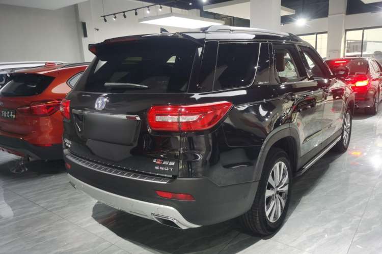 Used CHANGAN CS95 2017 2.0T Four-Wheel Drive ZhiZun Edition Rear Right 45 Deg