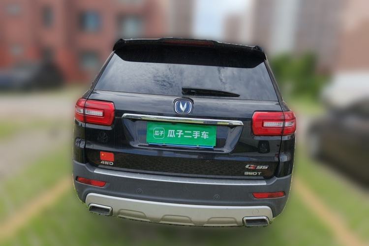 Used CHANGAN CS95 2017 2.0T Four-Wheel Drive SmartDrive Edition Rear