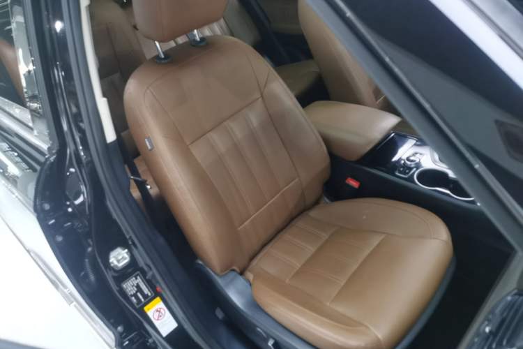 Used CHANGAN CS95 2017 2.0T Four-Wheel Drive ZhiZun Edition Right Front Seat