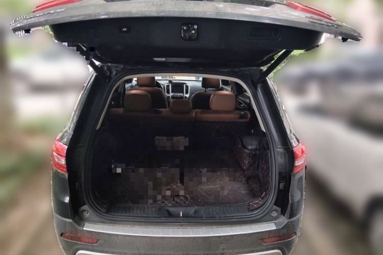Used CHANGAN CS95 2017 2.0T Two-Wheel Drive Zhituo Edition Trunk