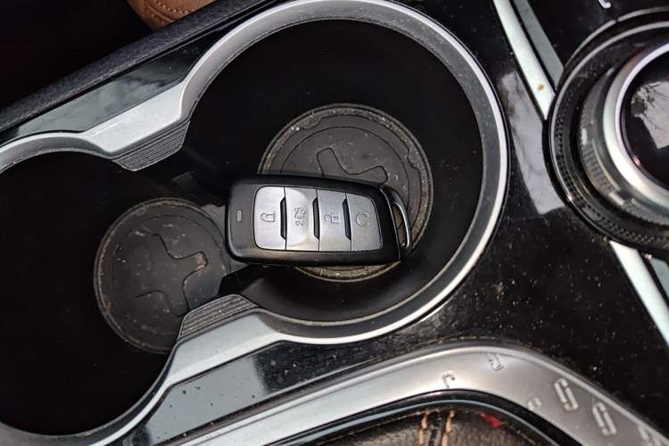 Used CHANGAN CS95 2017 2.0T Two-Wheel Drive Zhituo Edition Vehicle Key
