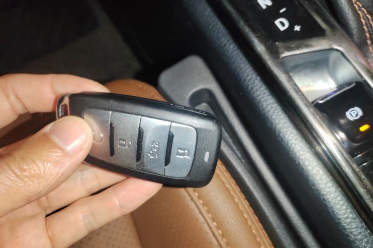 Used CHANGAN CS95 2017 2.0T Four-Wheel Drive SmartDrive Edition Vehicle Key