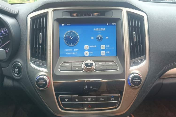Used CHANGAN CS95 2017 2.0T Four-Wheel Drive SmartDrive Edition Audio And AC Panel