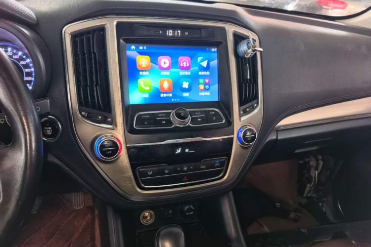 Used CHANGAN CS95 2017 2.0T Two-Wheel Drive Zhiyuan Edition Audio And AC Panel