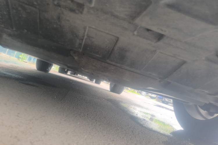 Used CHANGAN CS95 2017 2.0T Four-Wheel Drive ZhiZun Edition Chassis Front