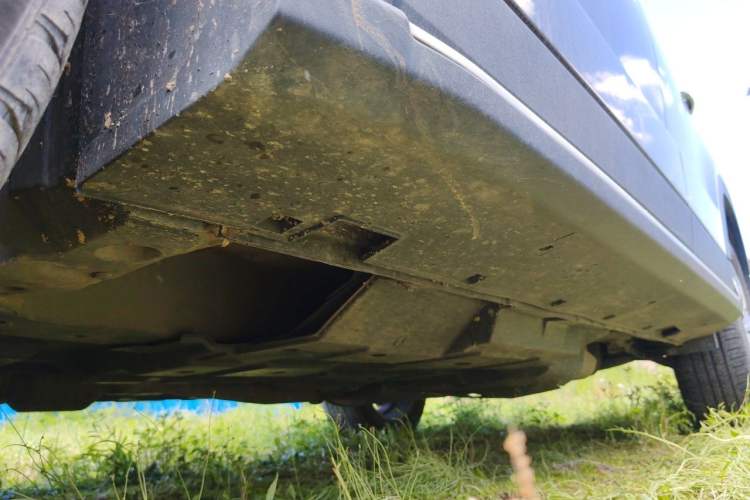 Used CHANGAN CS95 2017 2.0T Four-Wheel Drive SmartDrive Edition Chassis Front Left