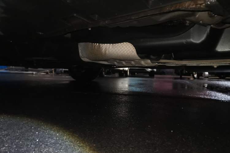 Used CHANGAN CS95 2017 2.0T Four-Wheel Drive ZhiZun Edition Chassis Rear Left