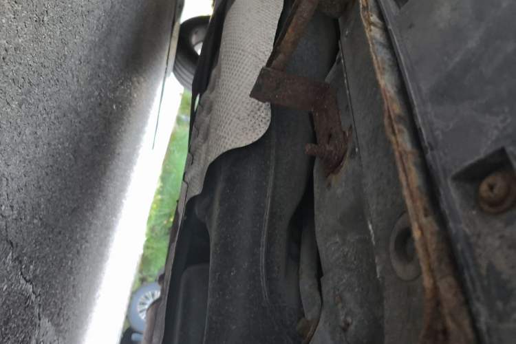 Used CHANGAN CS95 2017 2.0T Two-Wheel Drive Zhitu Edition Chassis Rear Left