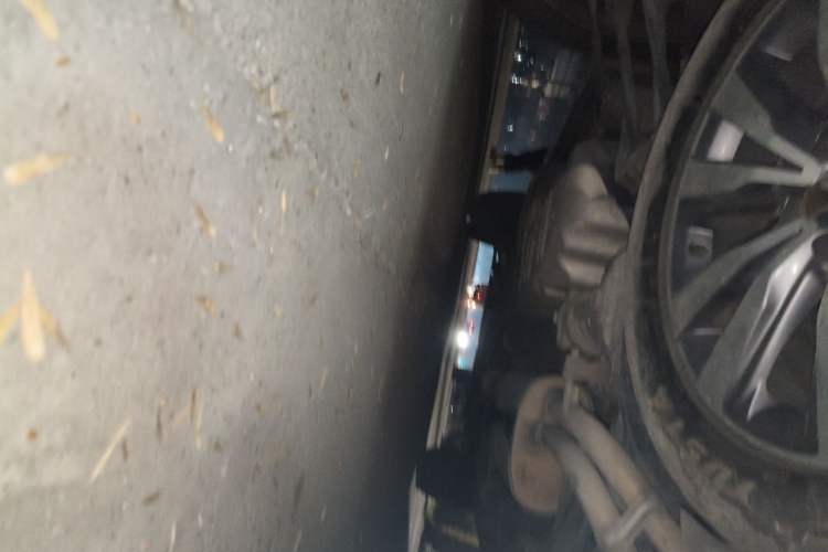 Used CHANGAN CS95 2017 2.0T Four-Wheel Drive SmartDrive Edition Chassis Rear