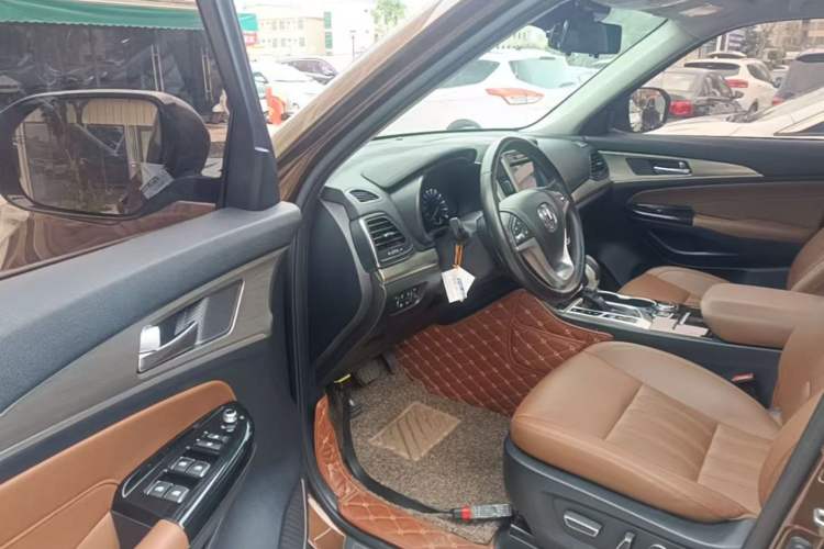 Used CHANGAN CS95 2017 2.0T Four-Wheel Drive SmartDrive Edition Driver Seat