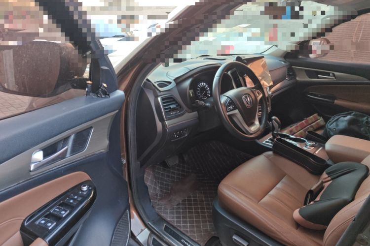 Used CHANGAN CS95 2017 2.0T Two-Wheel Drive Zhiyuan Edition Driver Seat