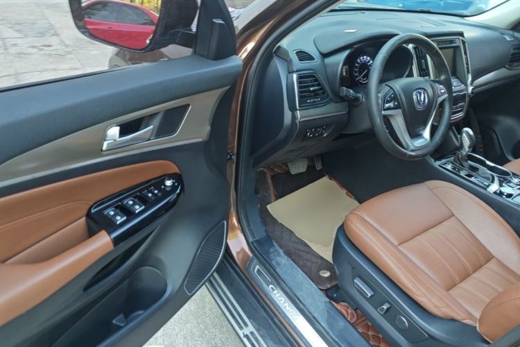 Used CHANGAN CS95 2017 2.0T Four-Wheel Drive SmartDrive Edition Driver Seat