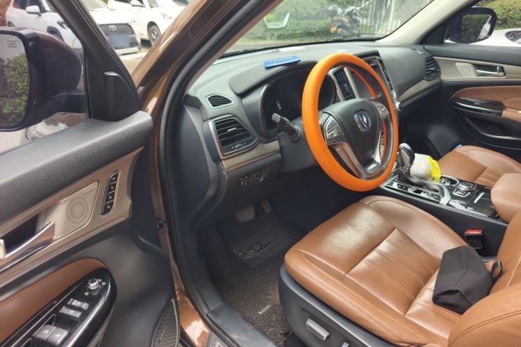 Used CHANGAN CS95 2017 2.0T Four-Wheel Drive ZhiZun Edition Driver Seat