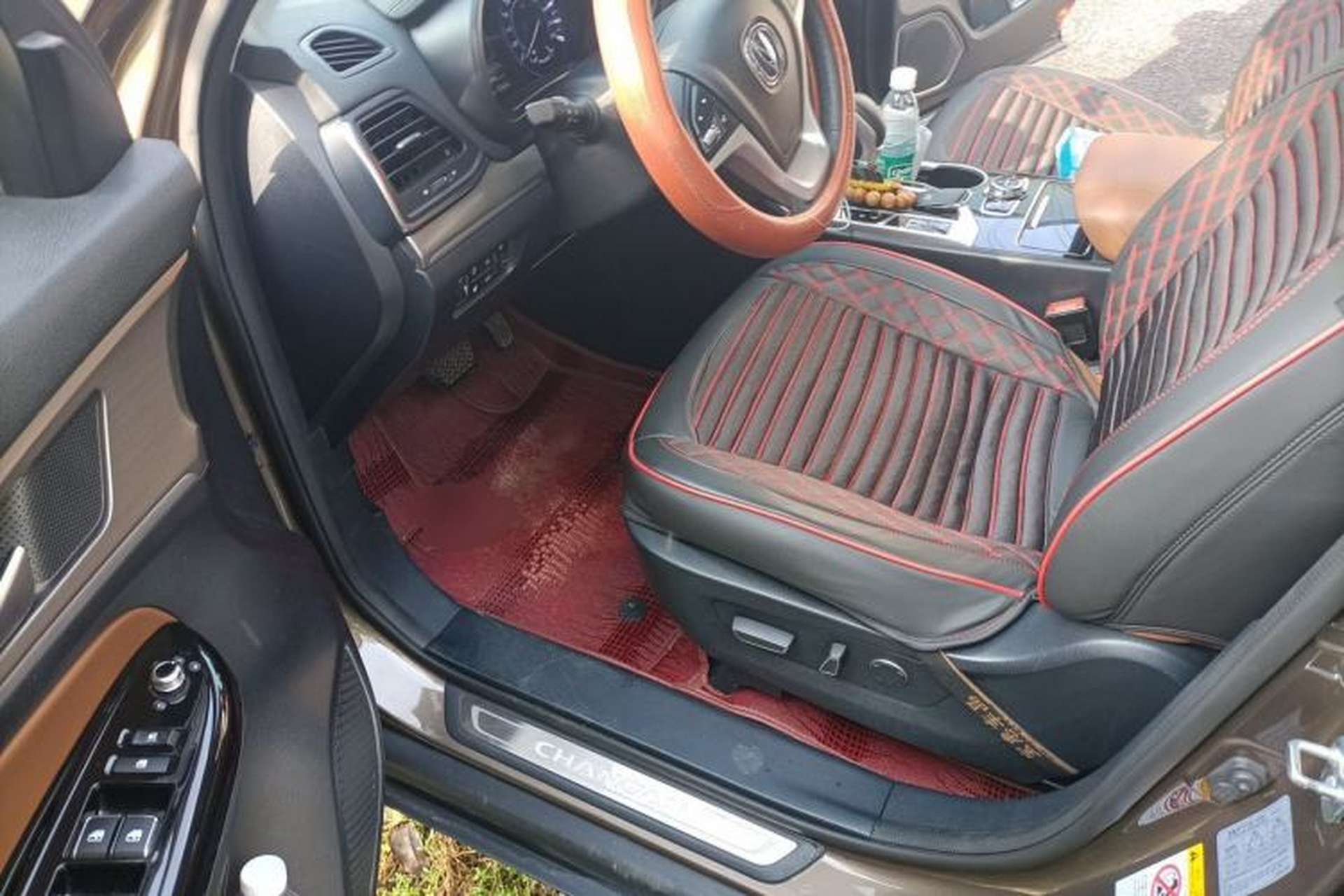 Used CHANGAN CS95 2017 2.0T Two-Wheel Drive Zhitu Edition Driver Seat