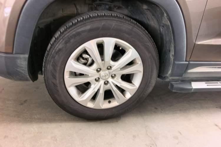 Used CHANGAN CS95 2017 2.0T Two-Wheel Drive Zhiyuan Edition Exterior 1