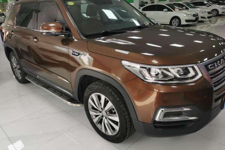 Used CHANGAN CS95 2017 2.0T Two-Wheel Drive Zhituo Edition Exterior 2
