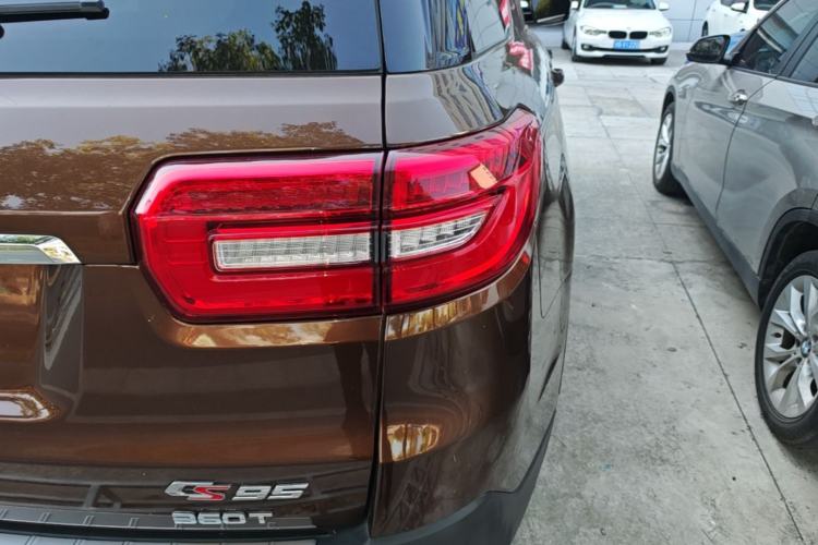 Used CHANGAN CS95 2017 2.0T Four-Wheel Drive SmartDrive Edition Exterior 3