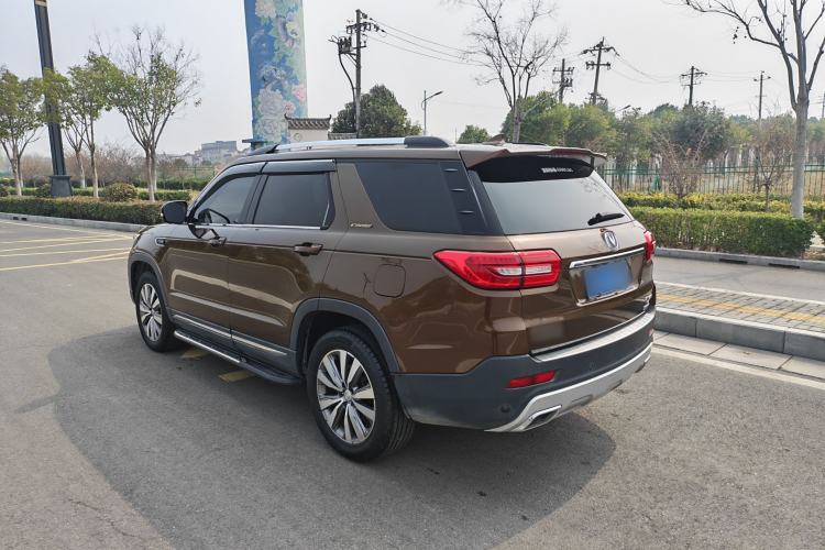 Used CHANGAN CS95 2017 2.0T Two-Wheel Drive Zhituo Edition Exterior 6