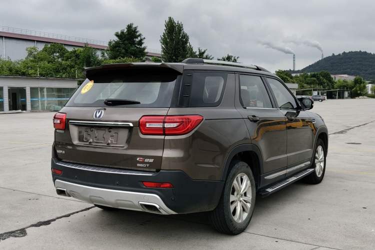 Used CHANGAN CS95 2017 2.0T Two-Wheel Drive Zhiyuan Edition Exterior 9