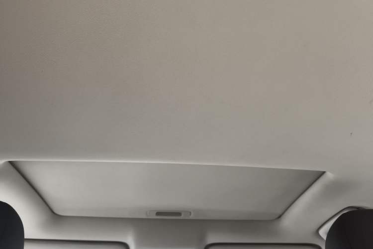 Used CHANGAN CS95 2017 2.0T Two-Wheel Drive Zhiyuan Edition Headliner