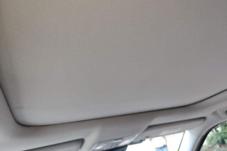Used CHANGAN CS95 2017 2.0T Four-Wheel Drive ZhiZun Edition Headliner